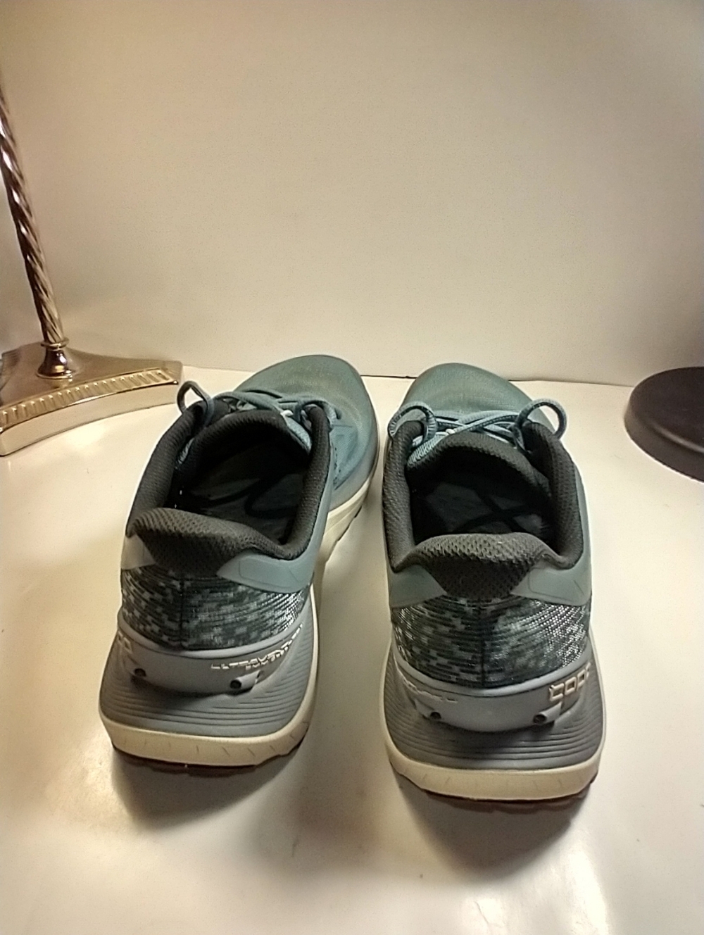 Topo Athletic Ultraventure 4 Stone/Grey Trail Running Shoes Women's sz 10.5. - Picture 5 of 11